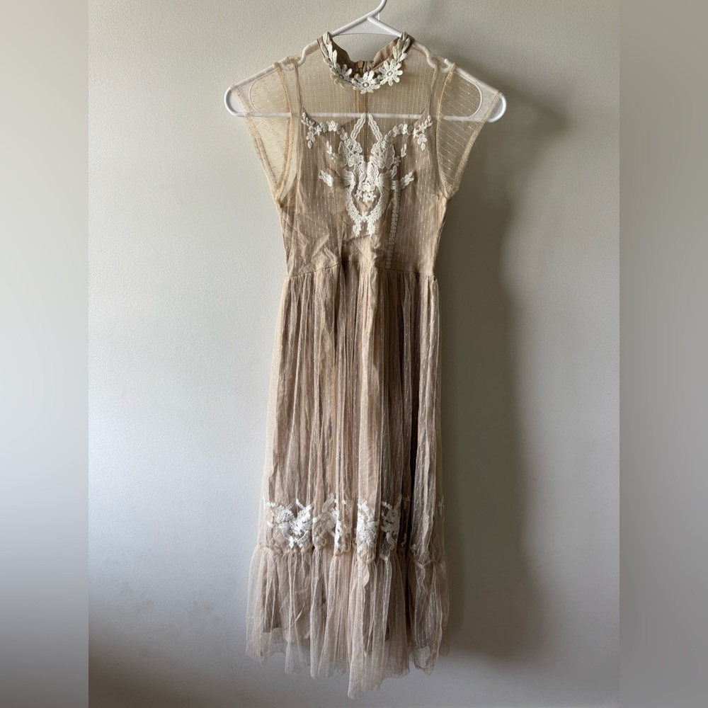 Joyfolie - Tan Jolie Lace Maxi Dress with White Embroidery